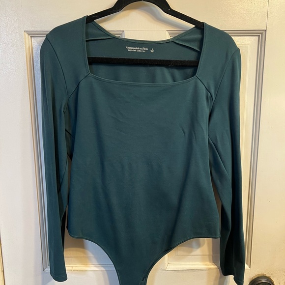 Abercrombie & Fitch Tops - Abercrombie Longsleeve Squareneck Bodysuit